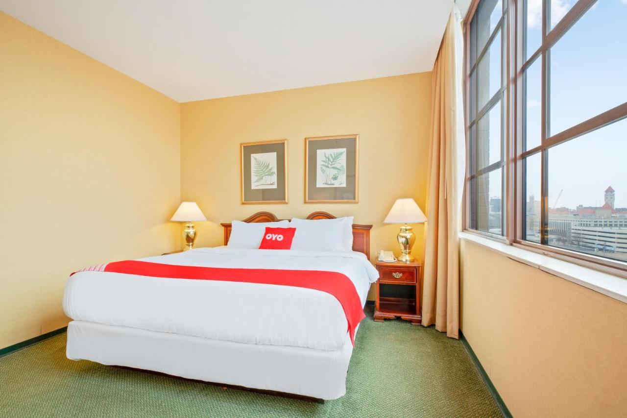 Oyo St Louis Downtown City Center Mo 2* Saint Louis