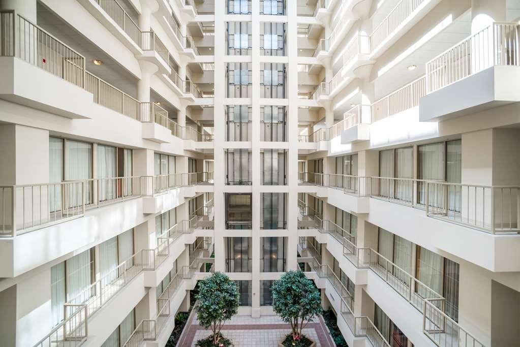 Oyo St Louis Downtown City Center Mo Hotel